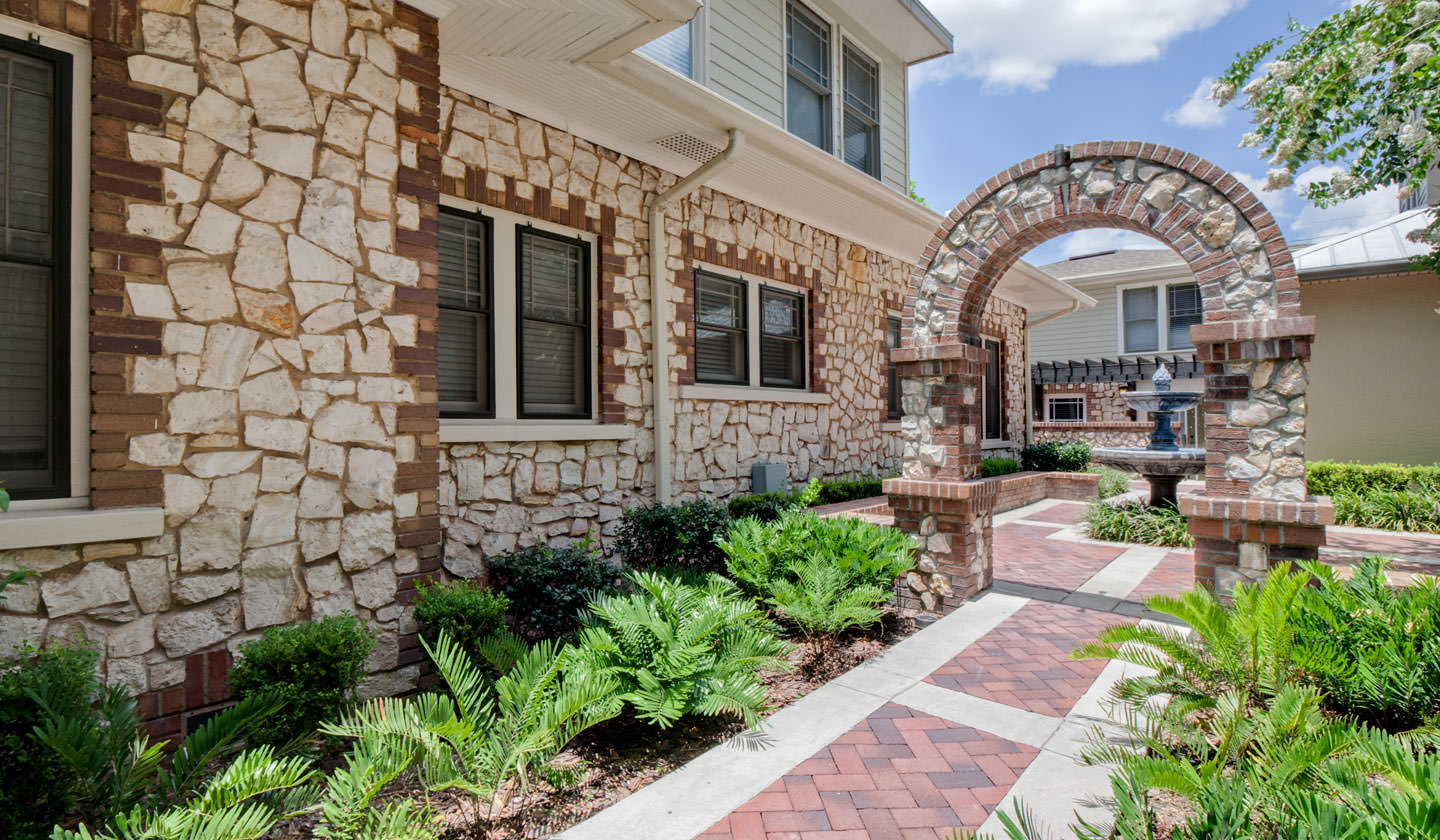 Archstone Luxury Studio Apartment in Midtown with W/D