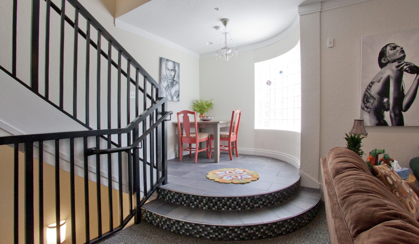 Deco 39 Luxury Apartments Gainesville Fl 3 Story 2 Bedroom