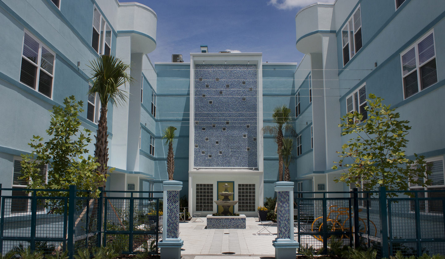 Luxury Apartments Now Leasing