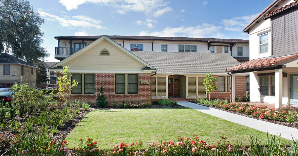 1035 House 4 bedroom / 2 Bathroom Gainesville Houses for Rent
