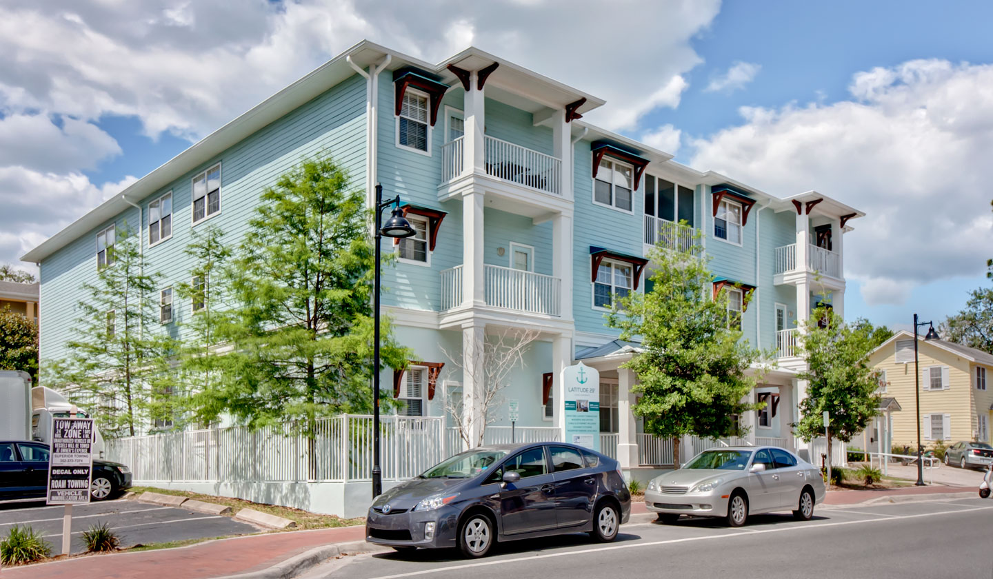 Latitude 29 Luxury Apartments Near UF