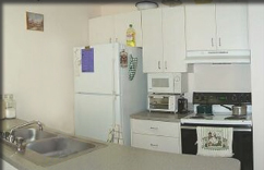 The Courtyards Gainesville Apartment Kitchen