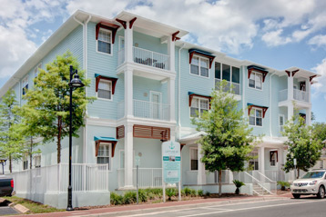 estates-exterior-uf-off-campus-housing