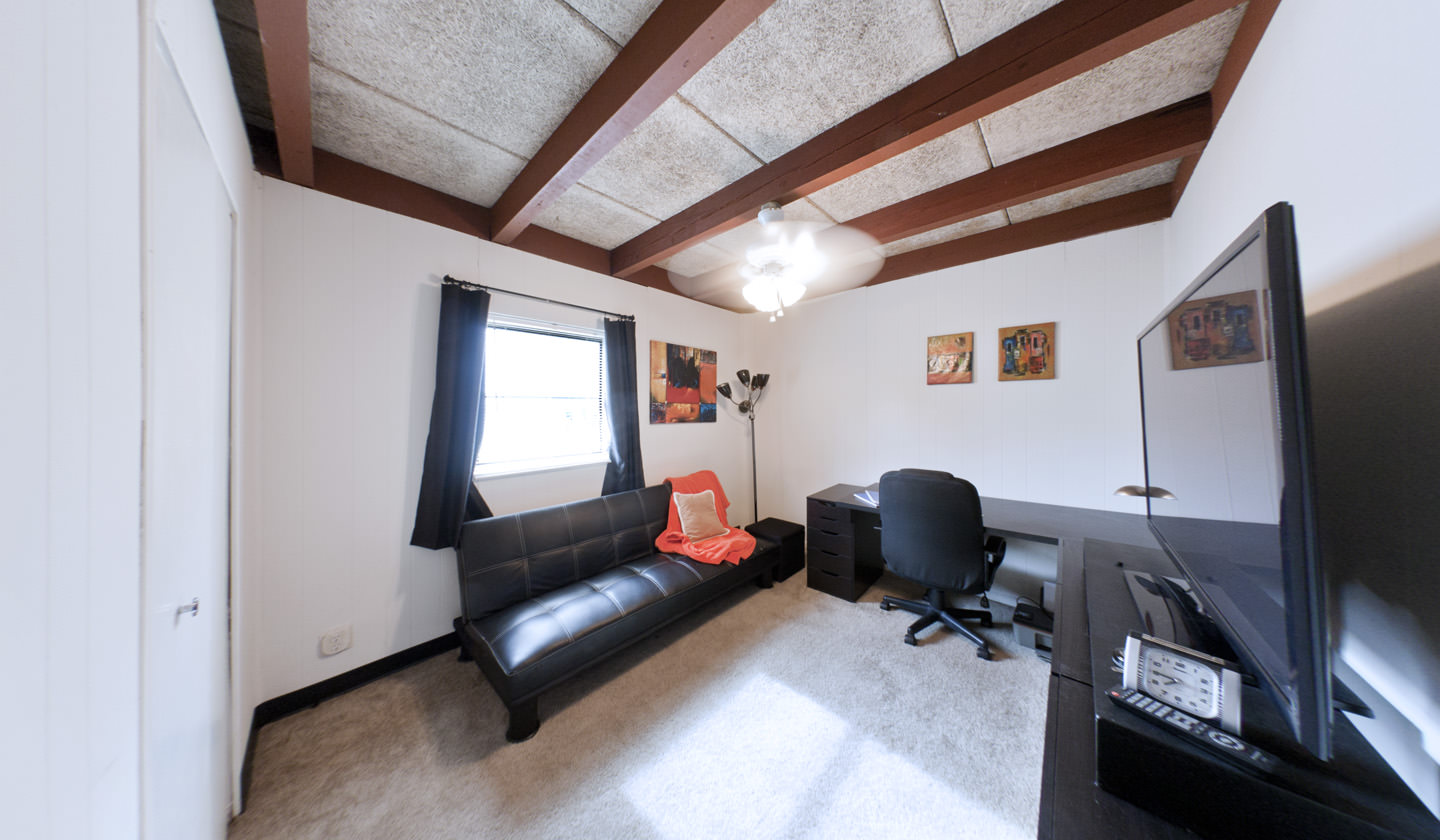 Studio and 1 Bedroom Apartments Near UF and Sorority Row