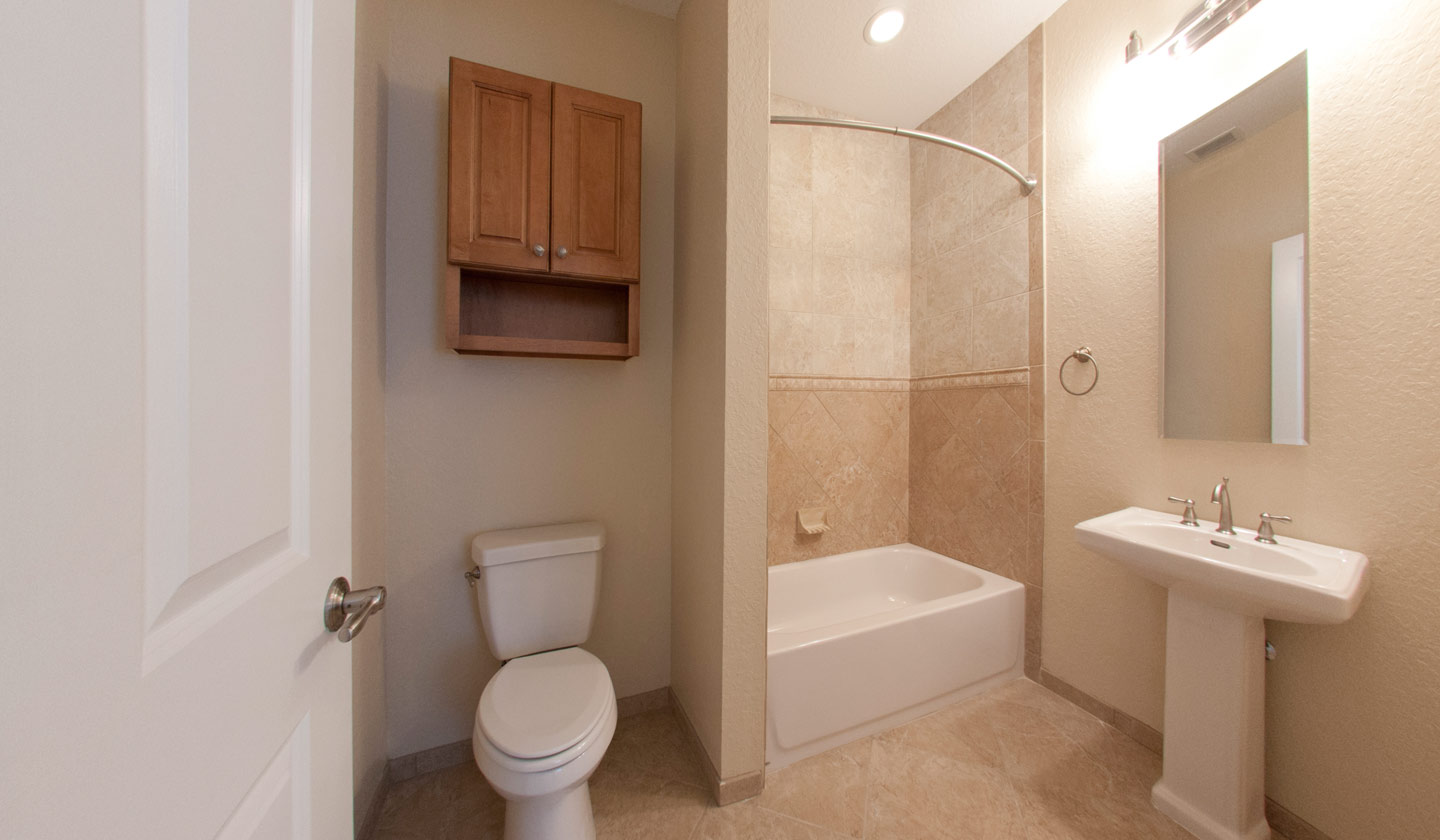 Ashton Lane Phase II 3 Bedroom/3 Bathroom Gainesville Apartments