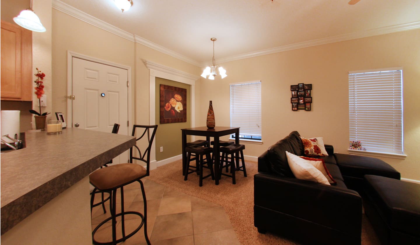 Stratford Court Luxury 1 Bedroom Apartments in Gainesville ...